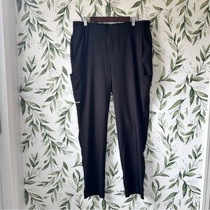 Grey’s Anatomy Cosmo 6 Pocket Mid Rise Tapered Leg Scrub Pants. Black. XL Tall.